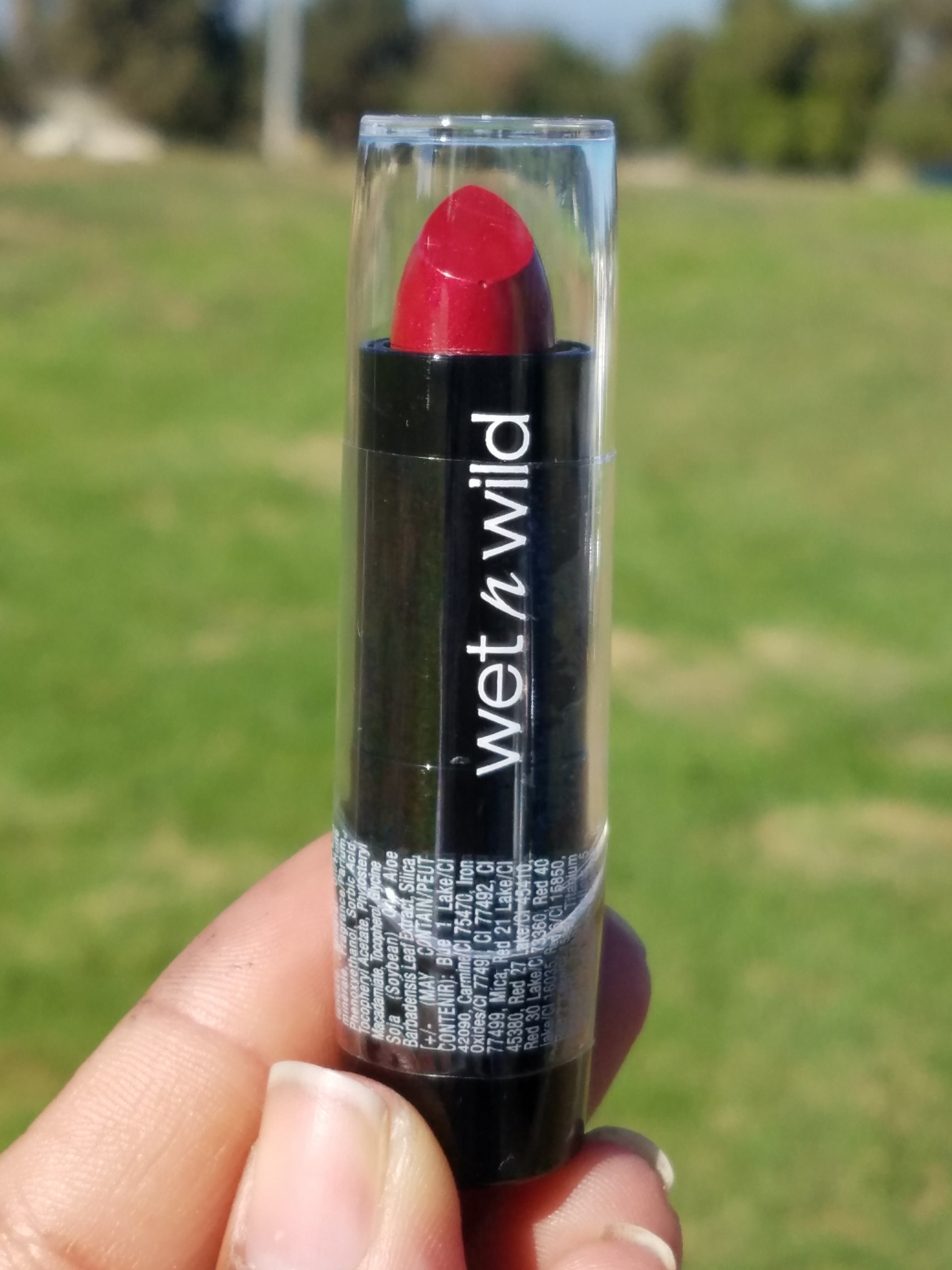 WnW Silk Finish Lipstick in "Just Garnet" image 0