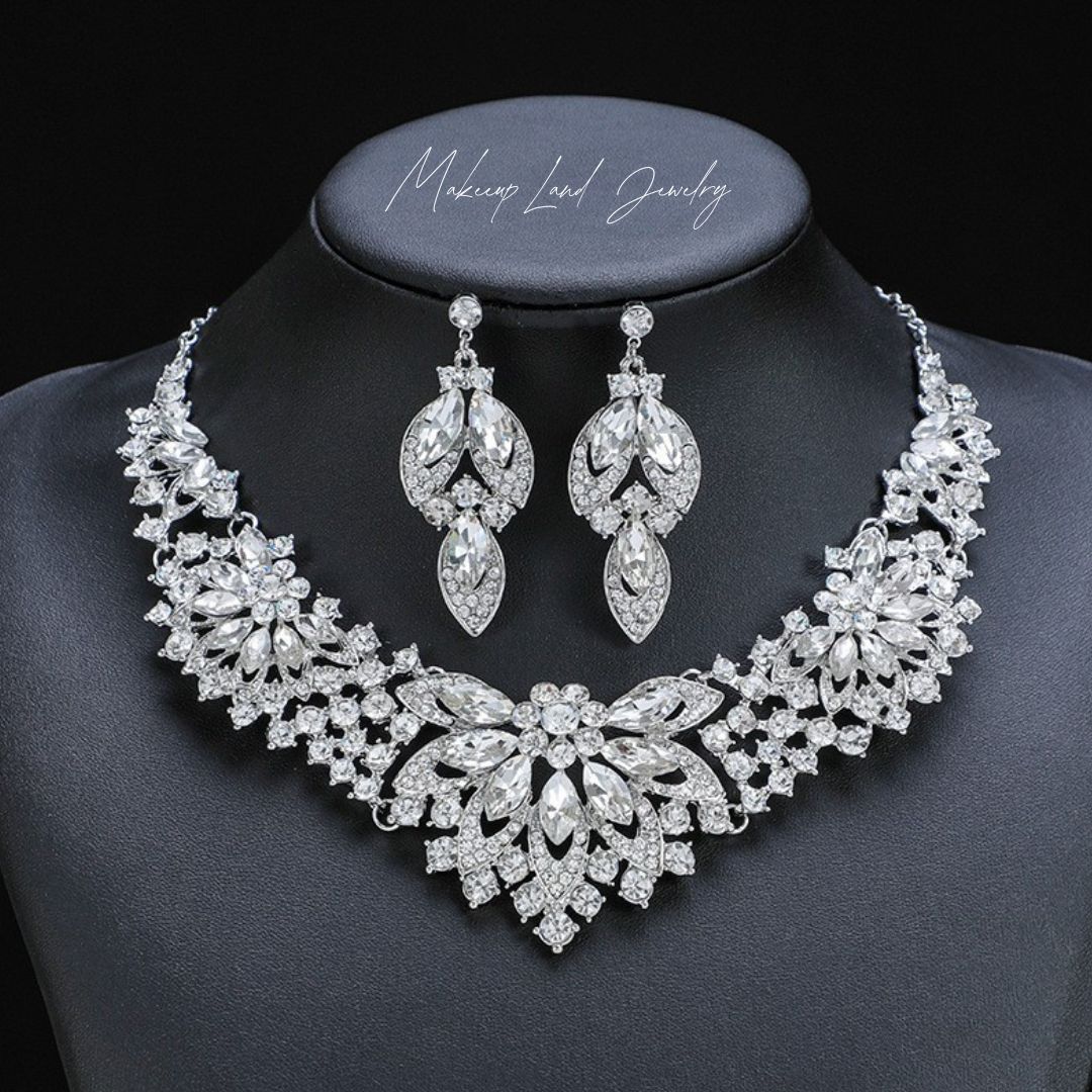 Luxury Leaf Flower exaggerated White Crystal Earring and Necklace Set for Weddings Bridal and Formal Events