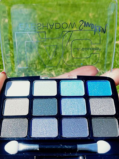 LA Colors 12pcs palette in "Supernatural" image 0