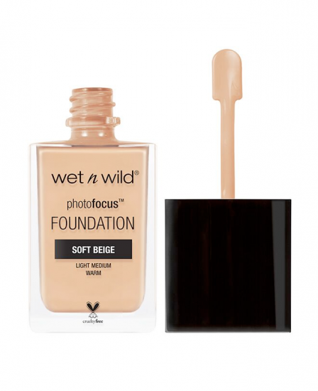 WnW Photo Focus Foundation "Soft Beige" image 0