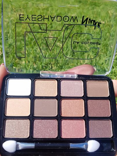 LA Colors 12 pcs palette in "Trendy" image 0