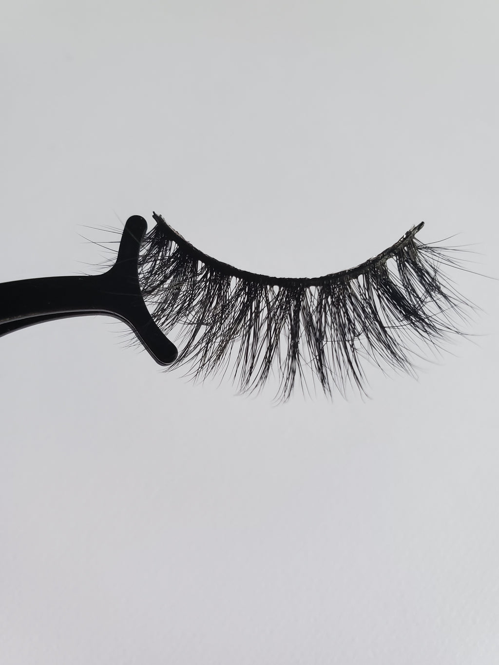 Makeup Land Caribbean Lash Collection "Martinique 🇲🇶" image 2