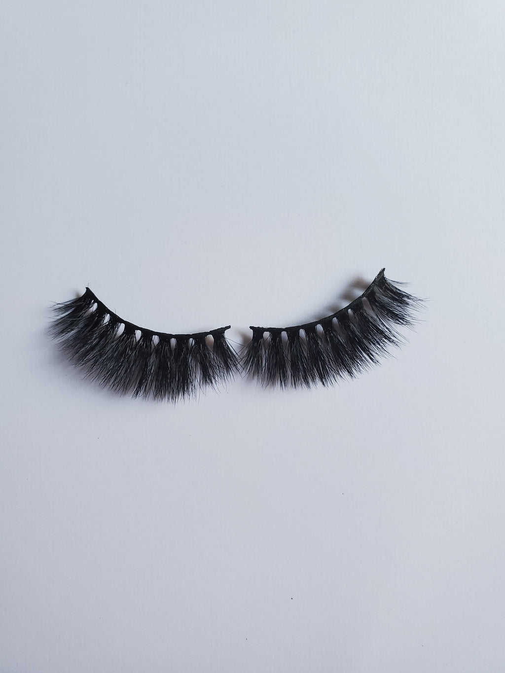 Makeup Land Caribbean Lash Collection "Nevis 🇰🇳" image 4