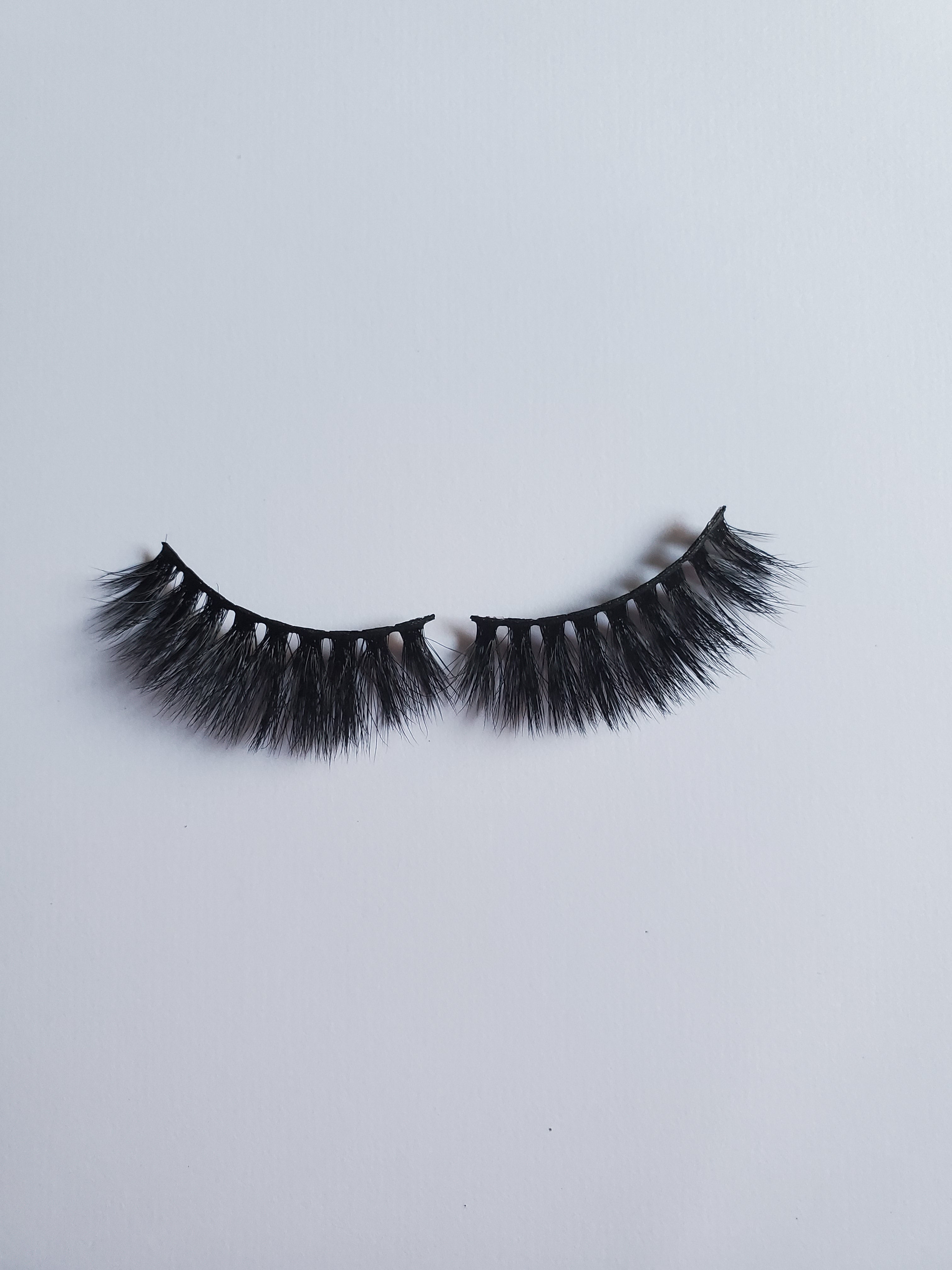 Makeup Land Caribbean Lash Collection "Nevis 🇰🇳" image 4