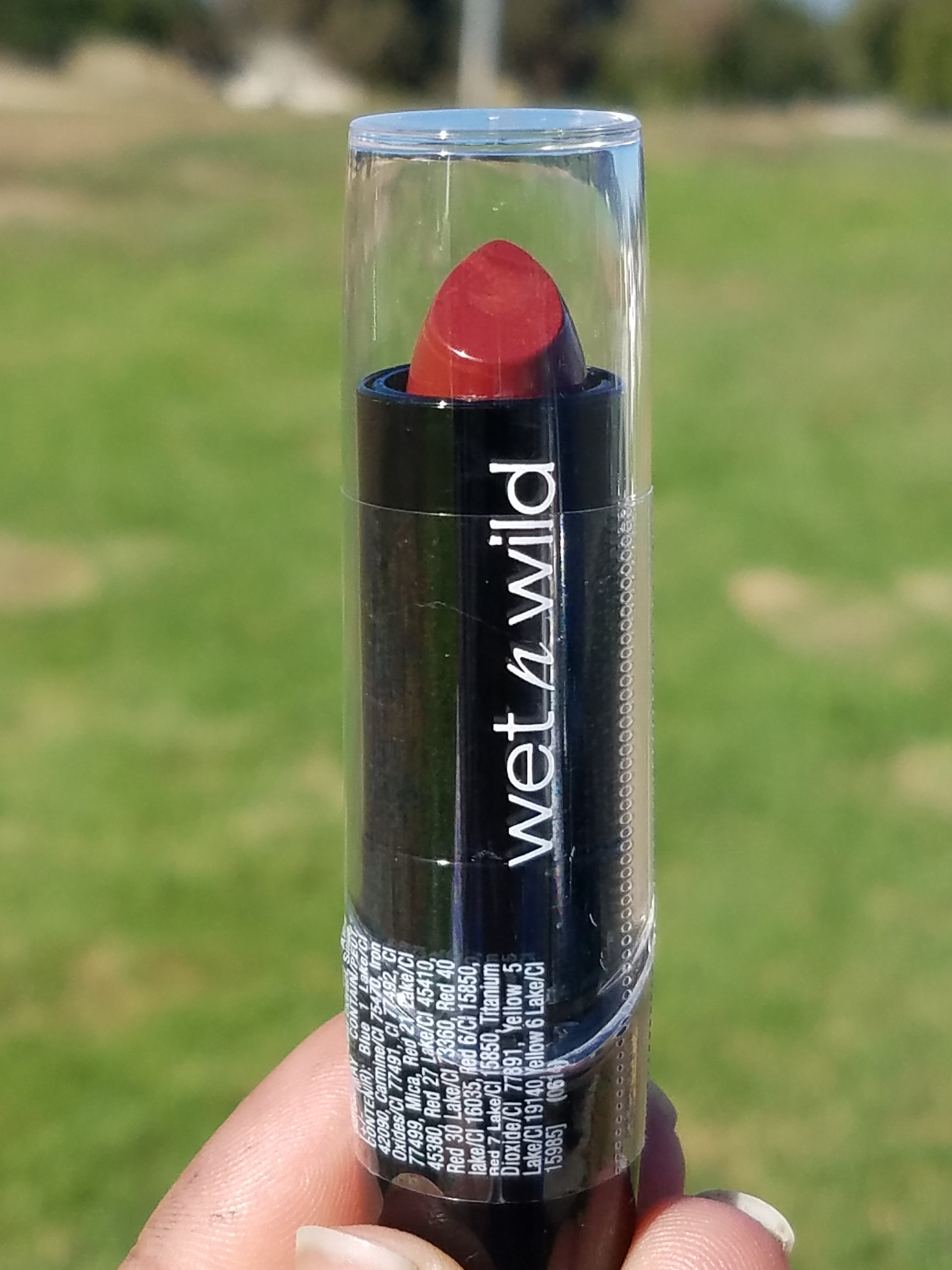 WnW Silk Finish Lipstick in "Black Orchid" image 0