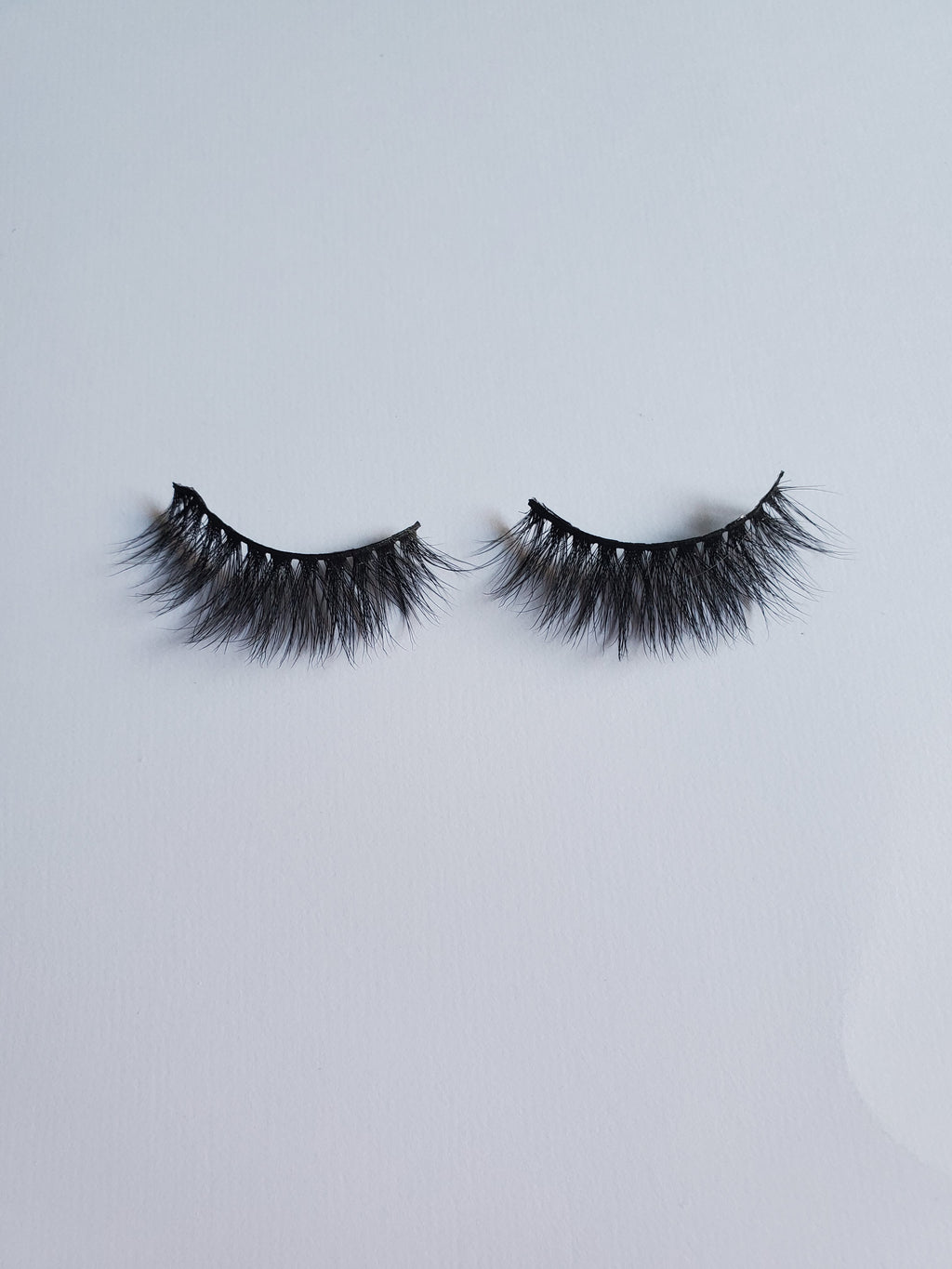 Makeup Land Caribbean Lash Collection "St. Vincent" image 4