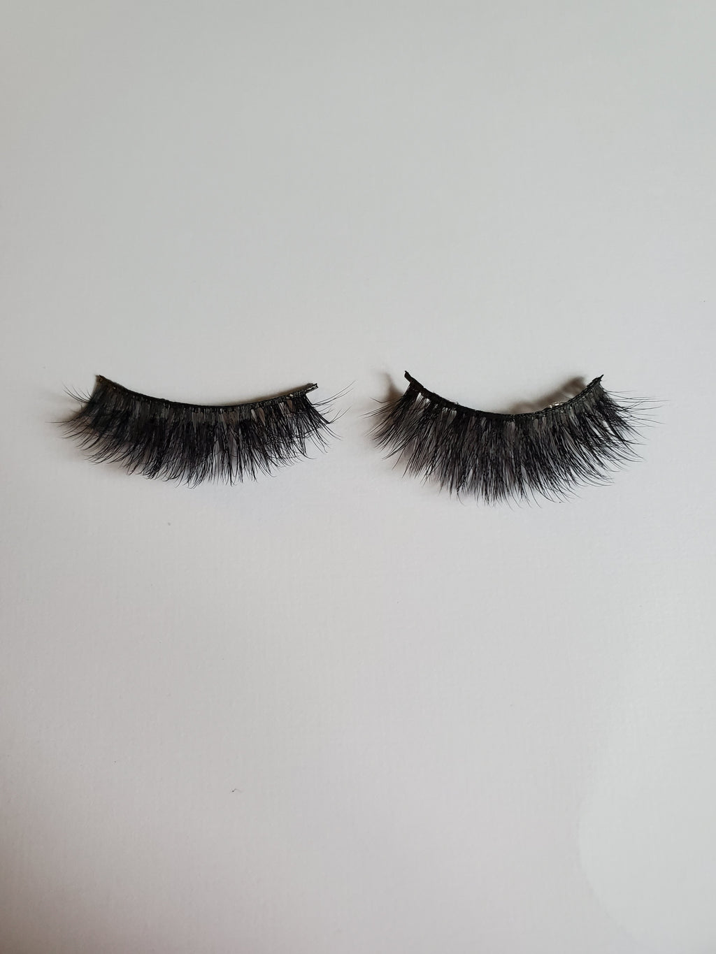 Makeup Land Caribbean Lash Collection "Bahamas 🇧🇸" image 4